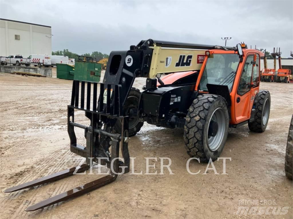 JLG 943 Teleskooplaadurid