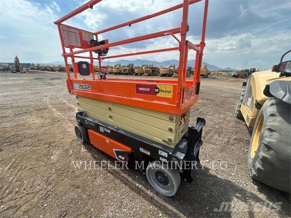 JLG ES2632 Käärtõstukid