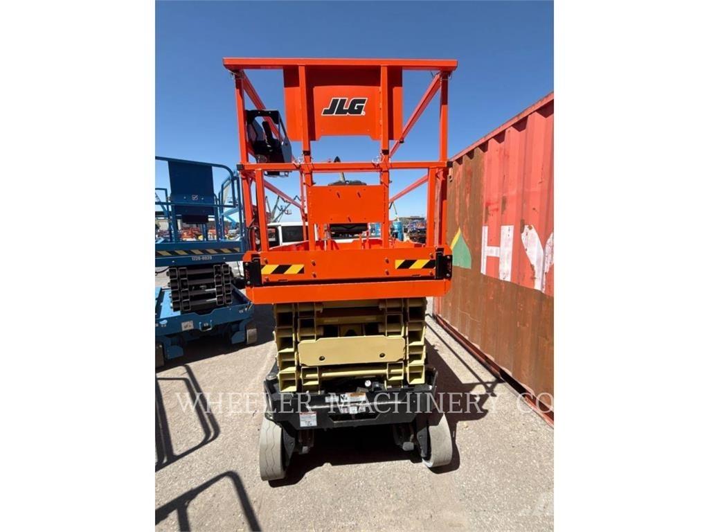 JLG ES3246 Käärtõstukid