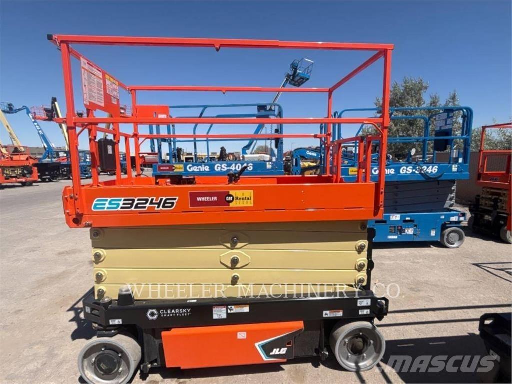 JLG ES3246 Käärtõstukid