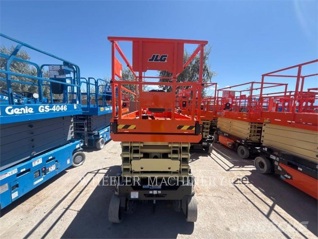 JLG ES3246 Käärtõstukid