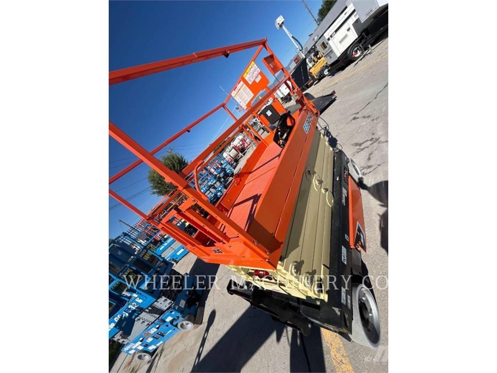 JLG ES3246 Käärtõstukid