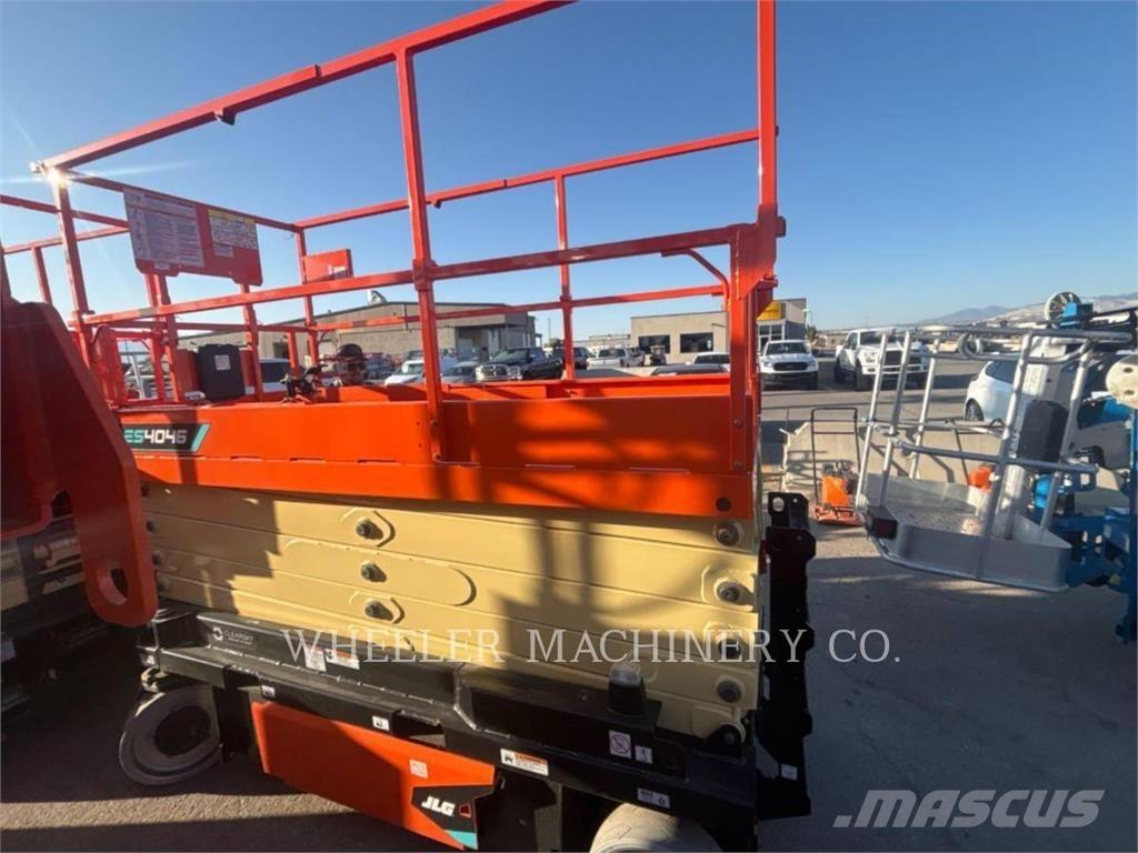 JLG ES4046 Käärtõstukid