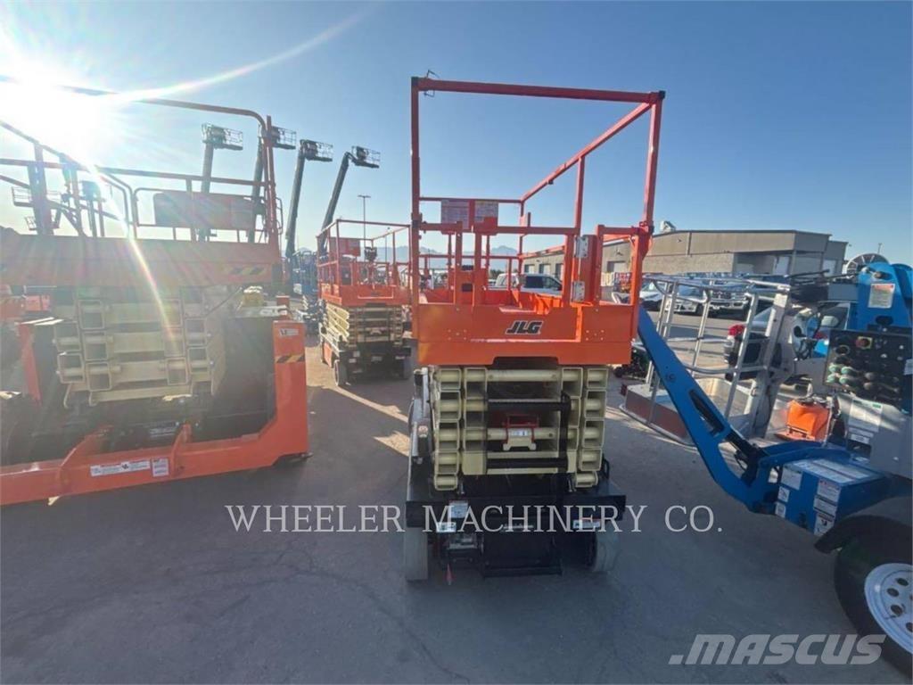 JLG ES4046 Käärtõstukid