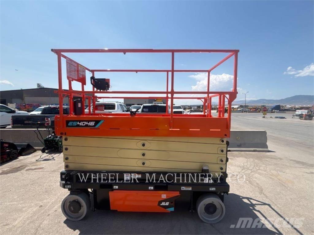 JLG ES4046 Käärtõstukid
