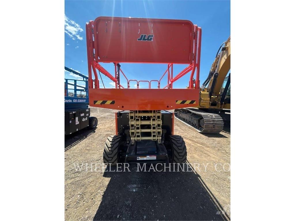 JLG RT3369 Käärtõstukid