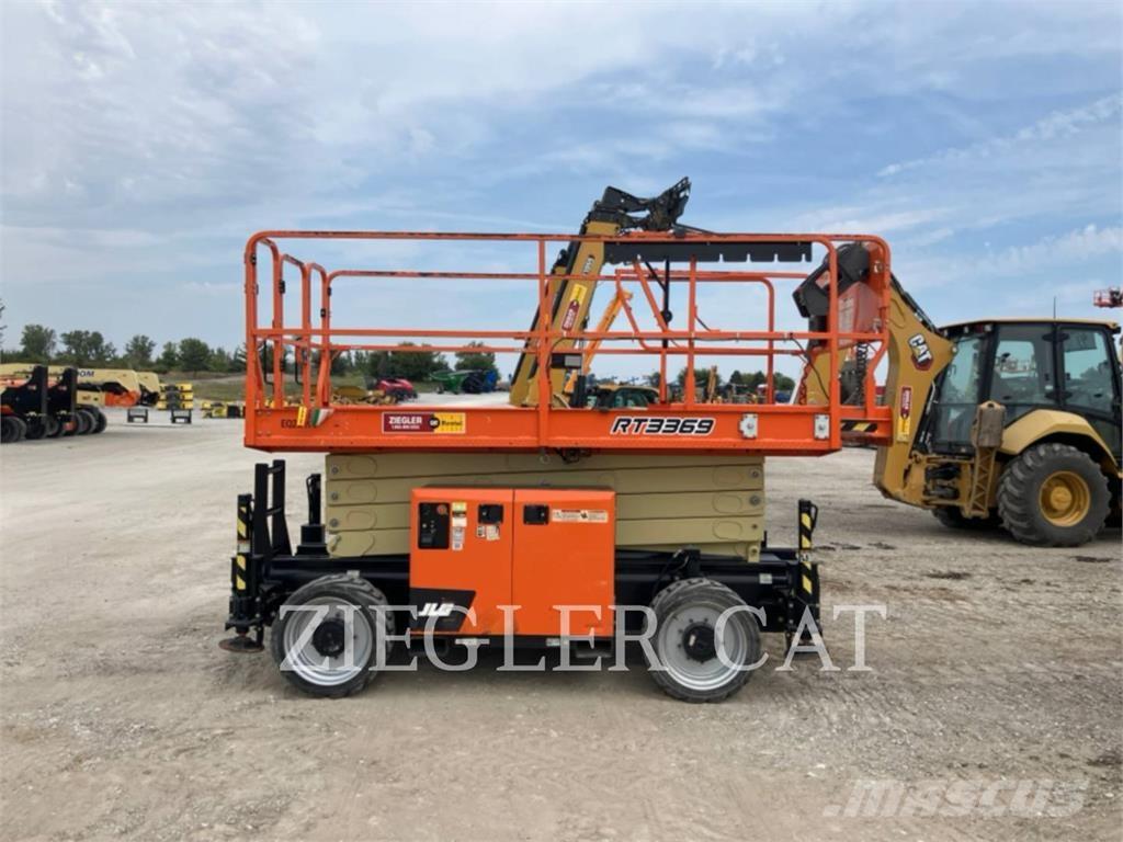 JLG RT3369 Käärtõstukid