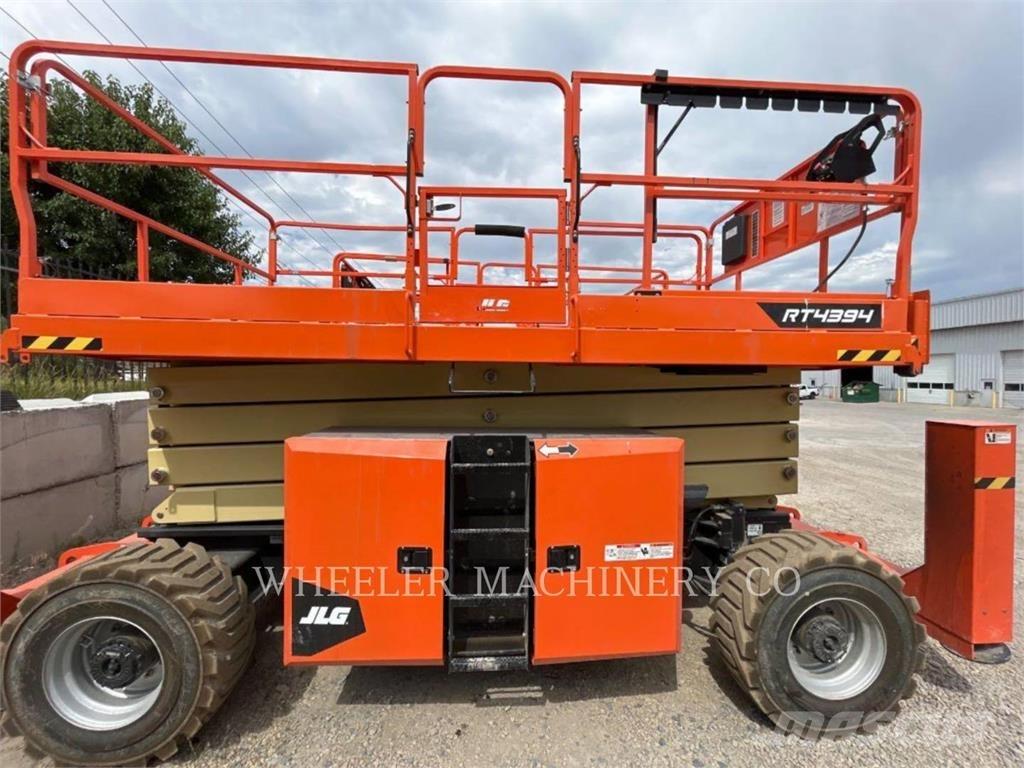 JLG RT4394 Käärtõstukid