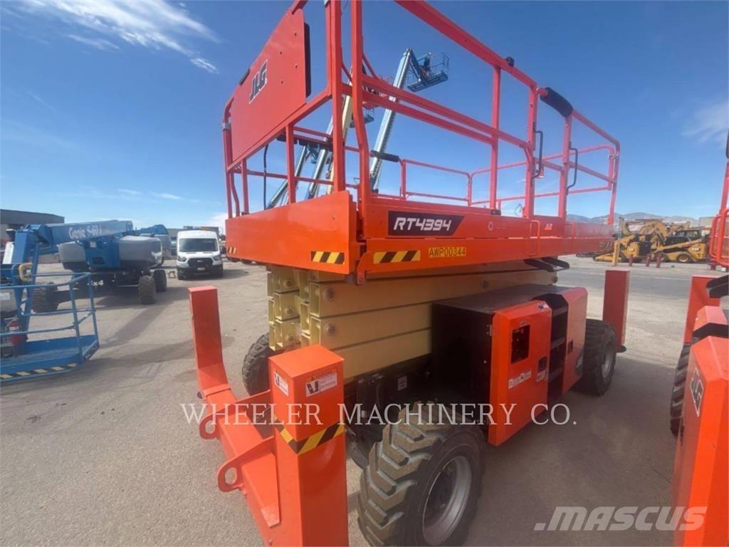 JLG RT4394 Käärtõstukid