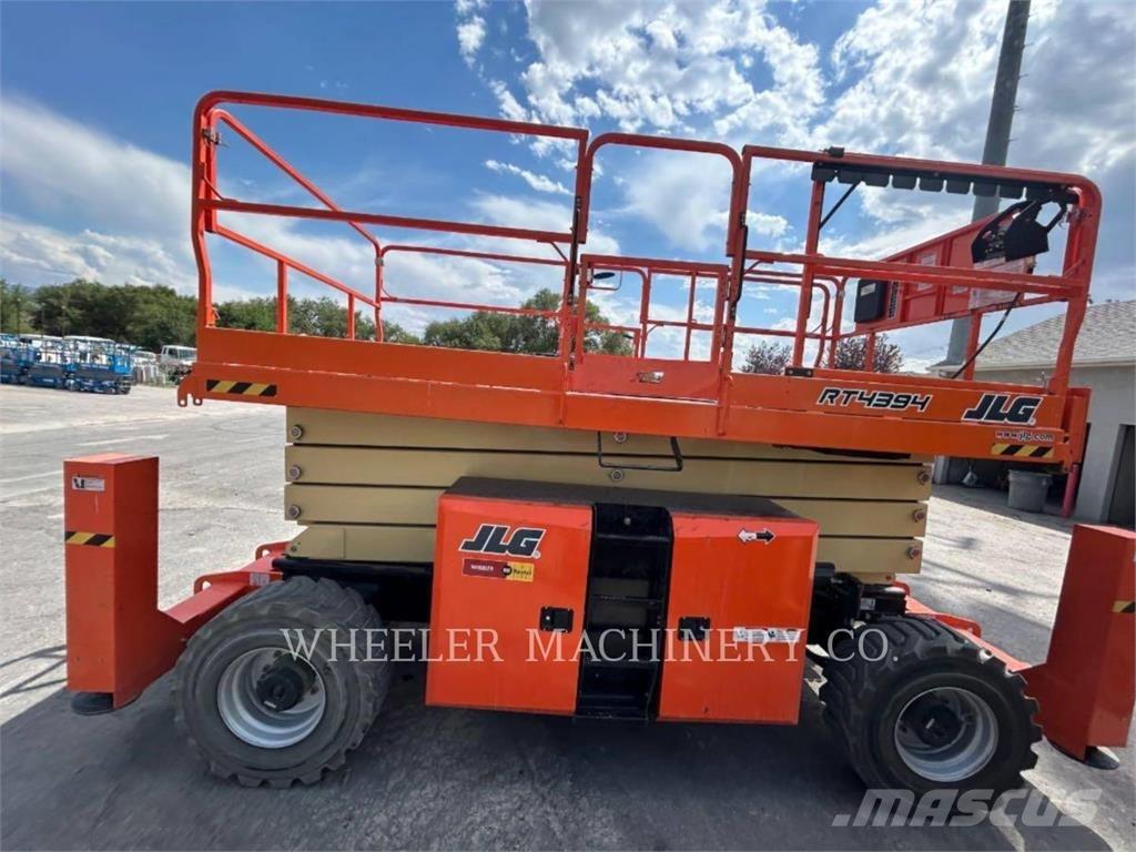 JLG RT4394 Käärtõstukid