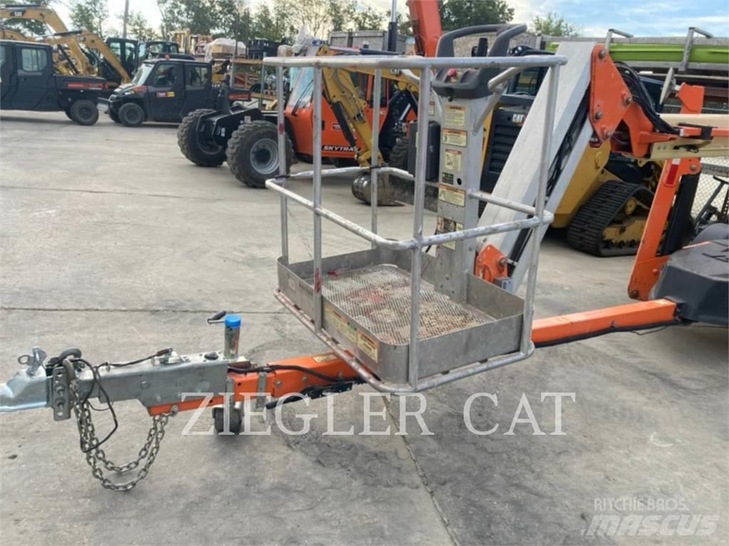 JLG T500J Iseliikuvad poomtõstukid
