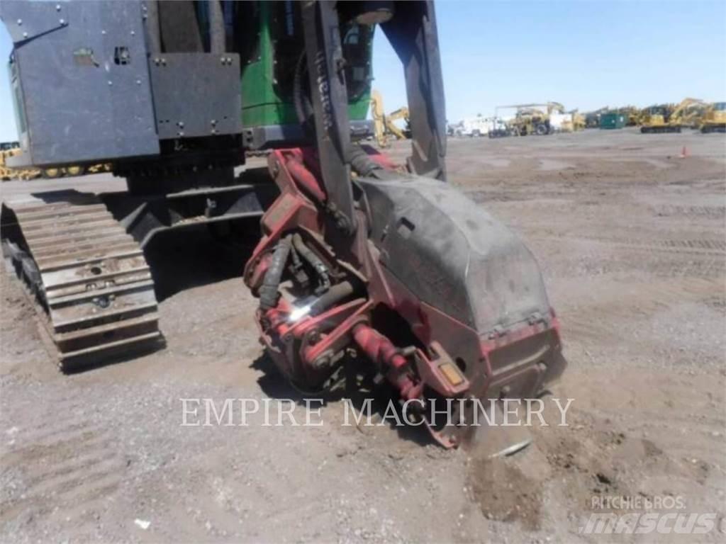 John Deere 2154G Roomikekskavaatorid