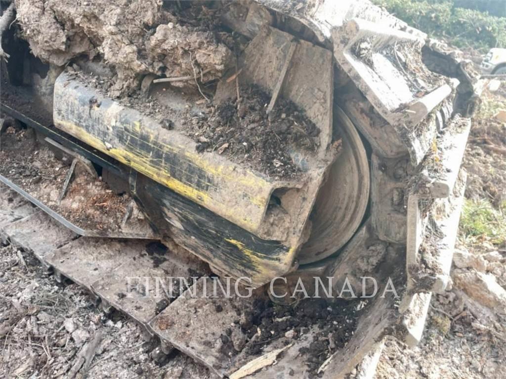 John Deere 2154G Metsaekskavaatorid