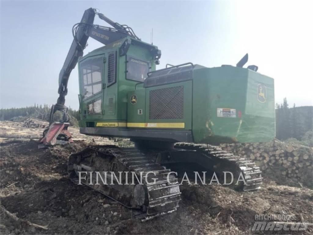 John Deere 2154G Metsaekskavaatorid