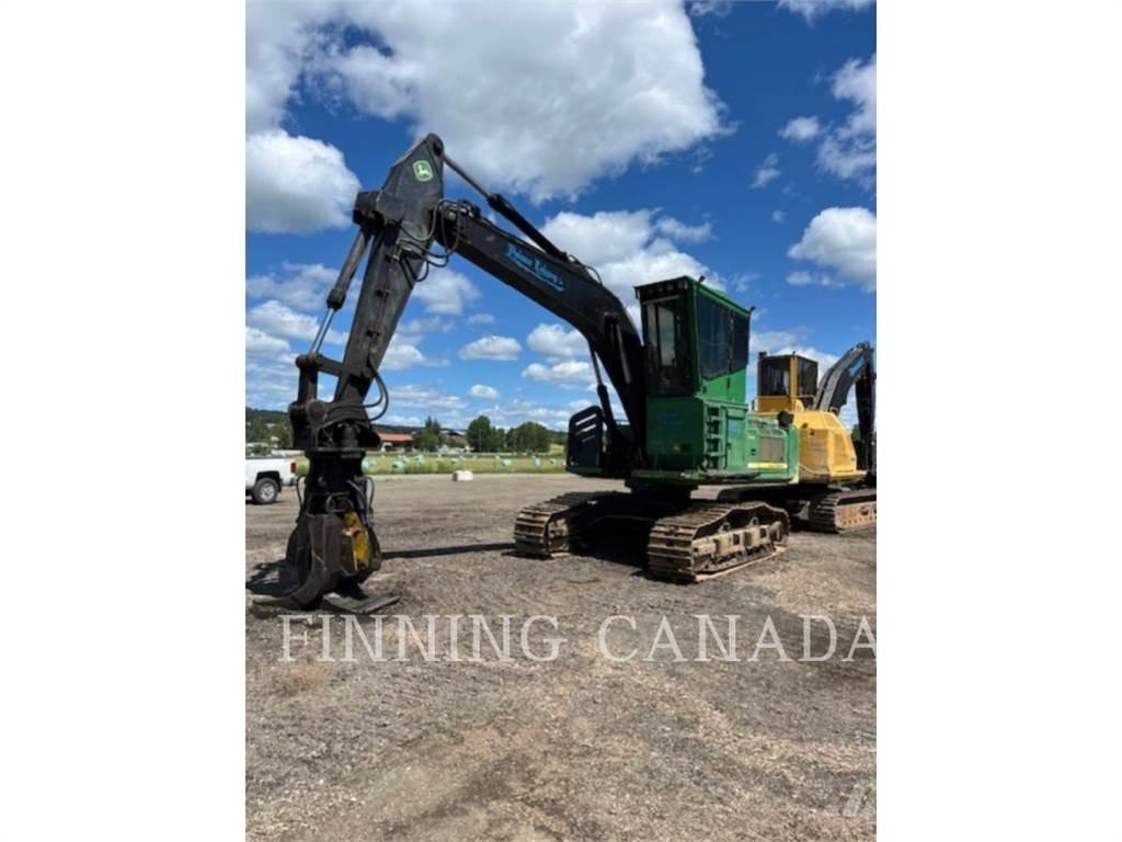 John Deere 2454D Combi harvester