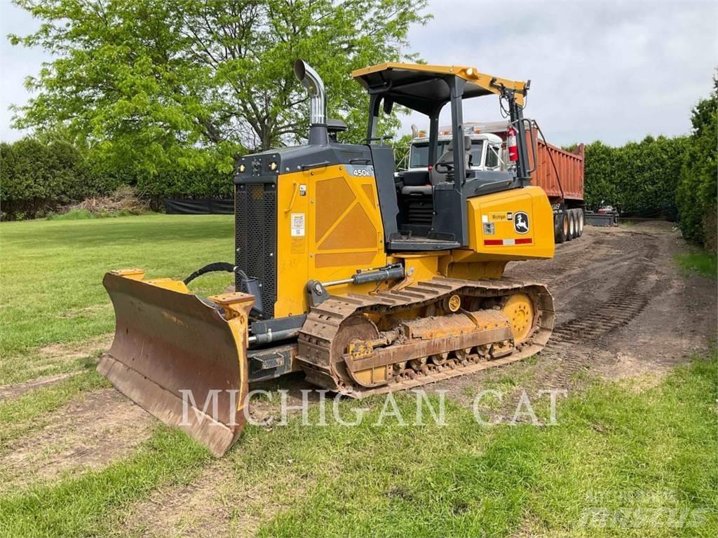 John Deere 450K Buldooserid