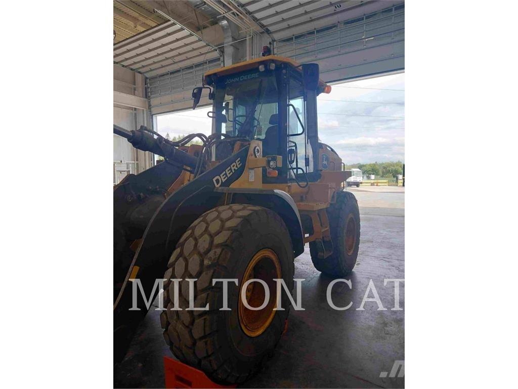 John Deere 524P Rataslaadurid