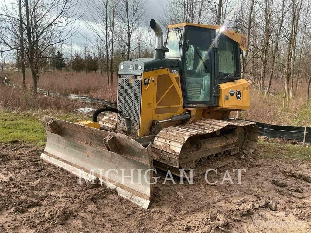 John Deere 550K LGP Buldooserid