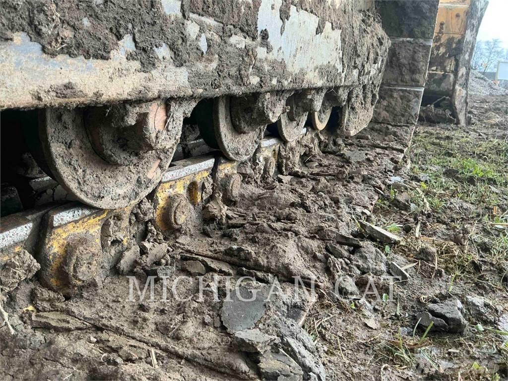 John Deere 550K LGP Buldooserid
