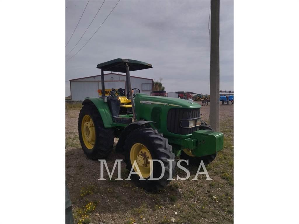 John Deere 6415 Traktorid