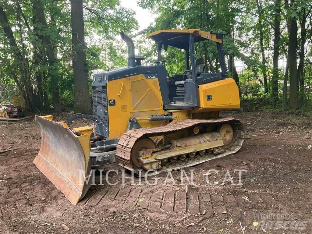 John Deere 650K Buldooserid