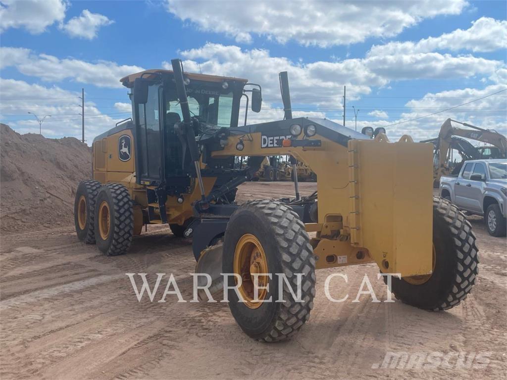 John Deere 670 Greiderid