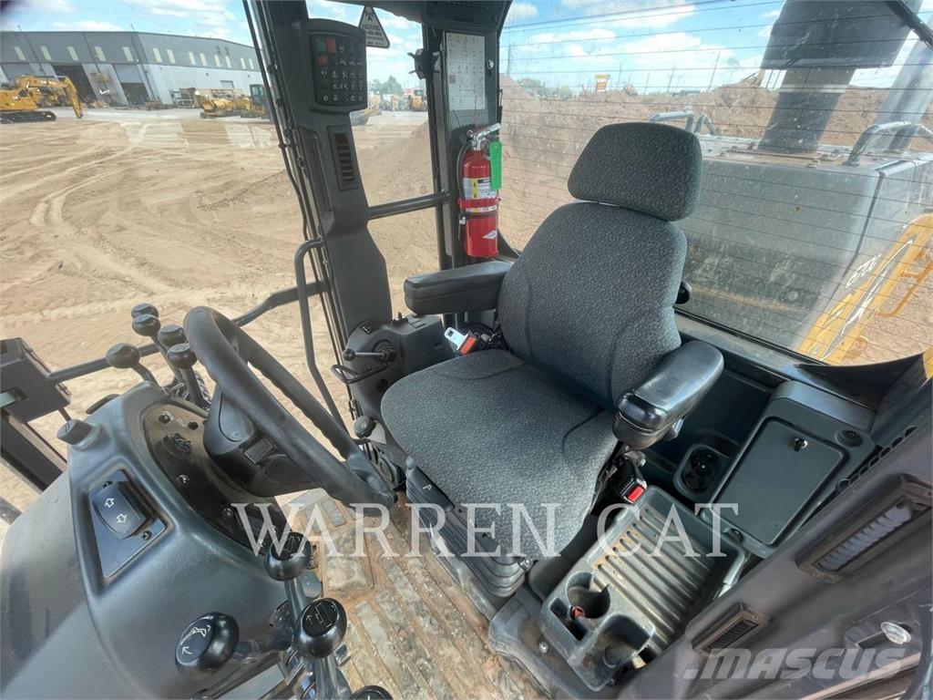 John Deere 670 Greiderid