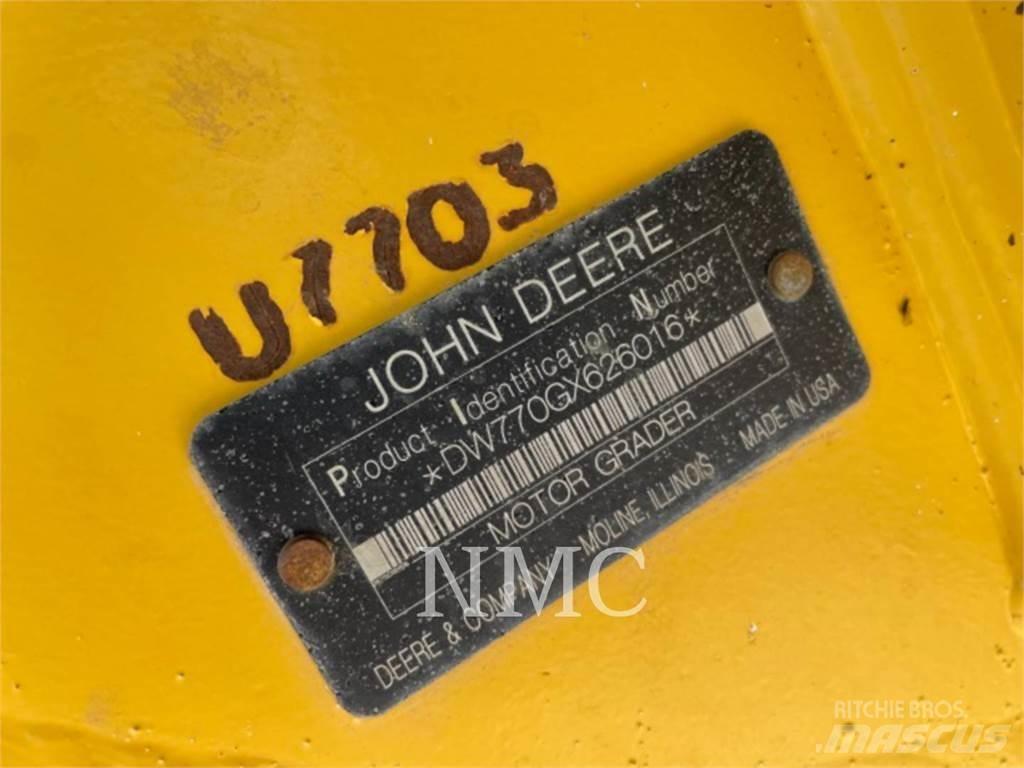 John Deere 770G_JD Greiderid
