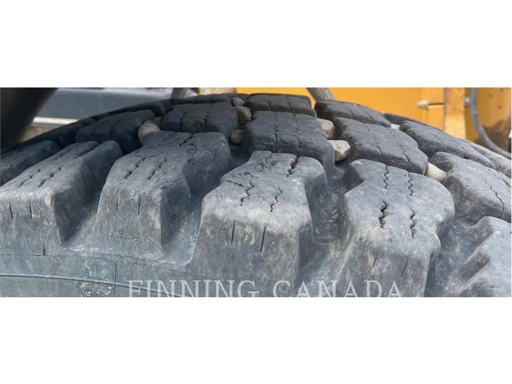 John Deere 772G Greiderid