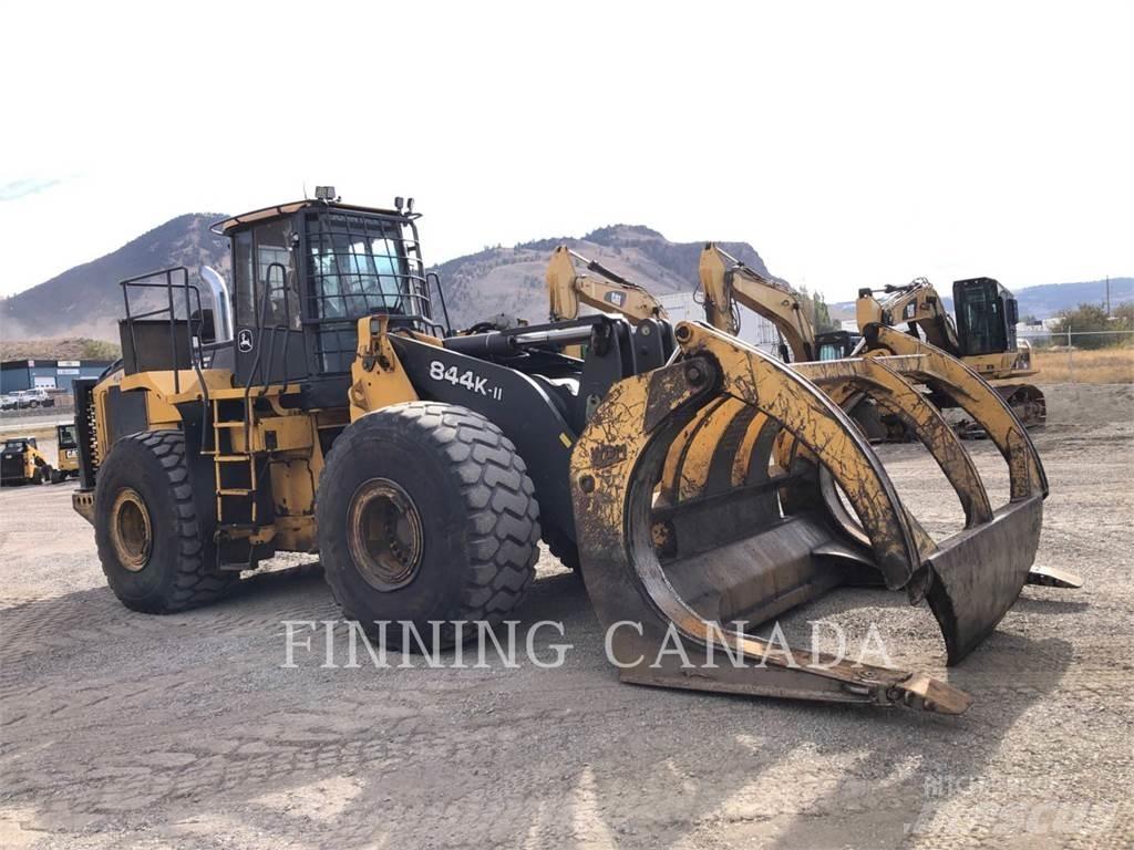 John Deere 844K Rataslaadurid