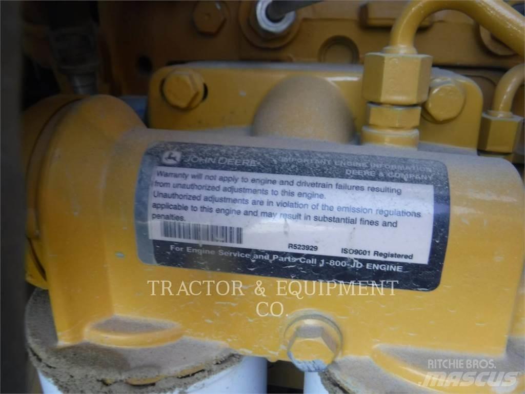 John Deere 872G Greiderid