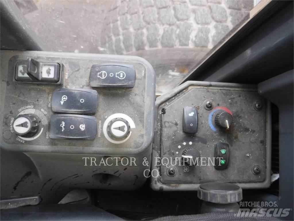 John Deere 872GP Greiderid