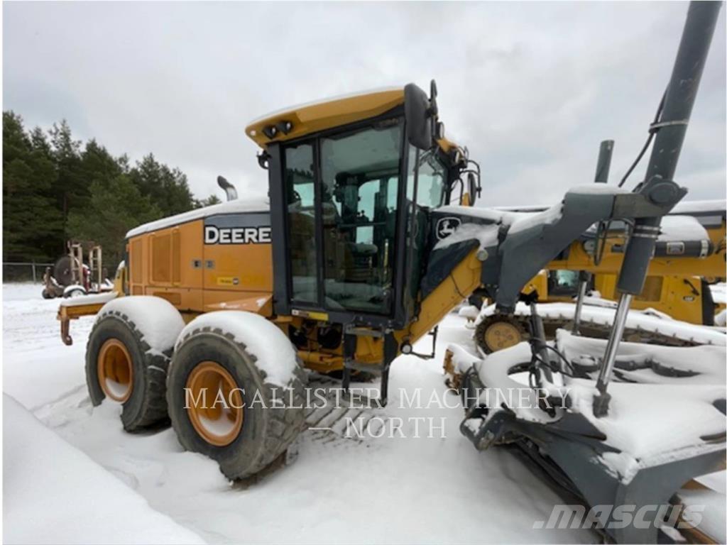 John Deere 872GP Greiderid