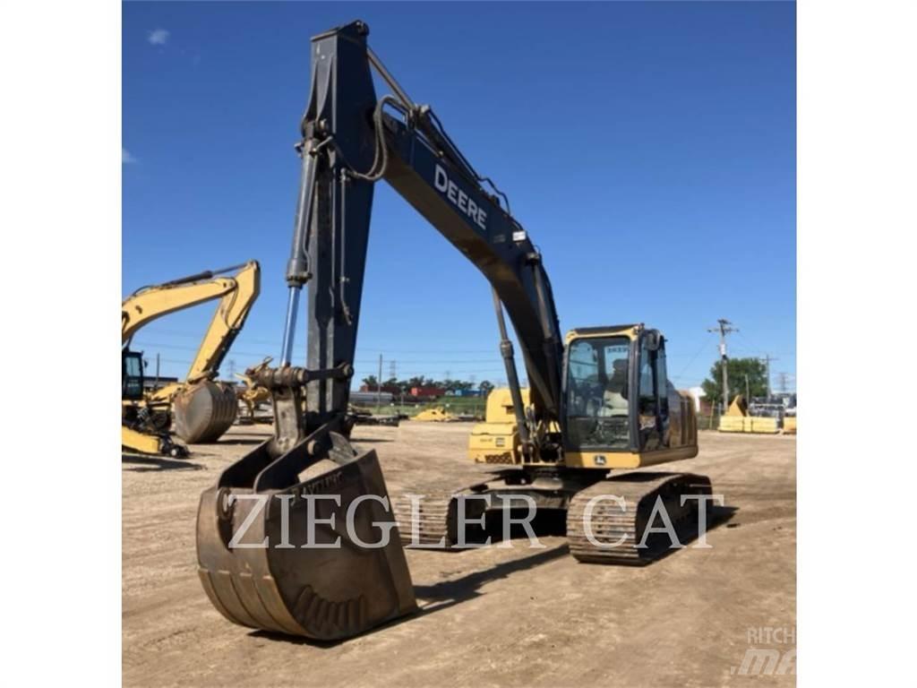 John Deere & CO. 200D Roomikekskavaatorid