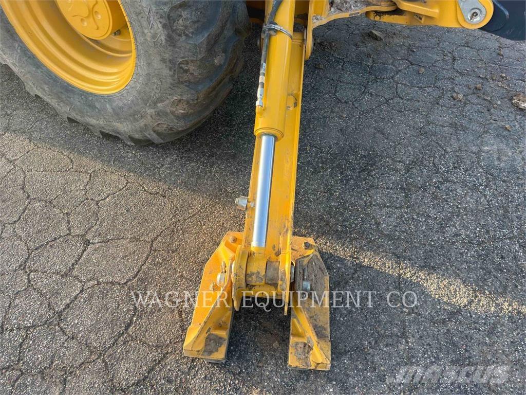 John Deere & CO. 320P Ekskavaatorlaadurid