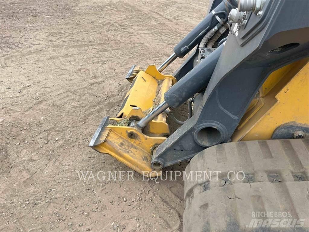 John Deere & CO. 333G Roomiklaadurid