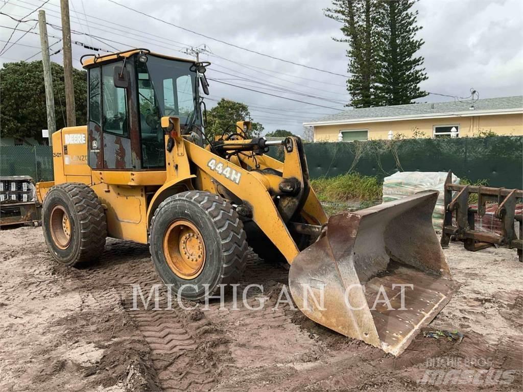 John Deere & CO. 444H Rataslaadurid