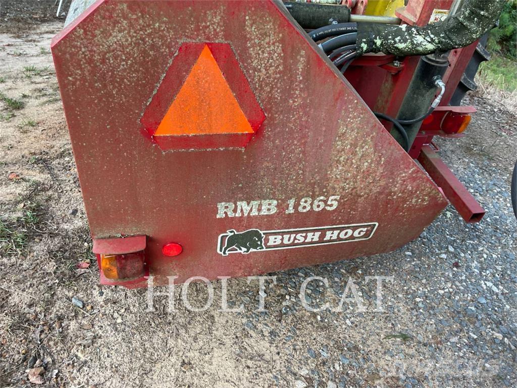 John Deere & CO. 6100D Traktorid