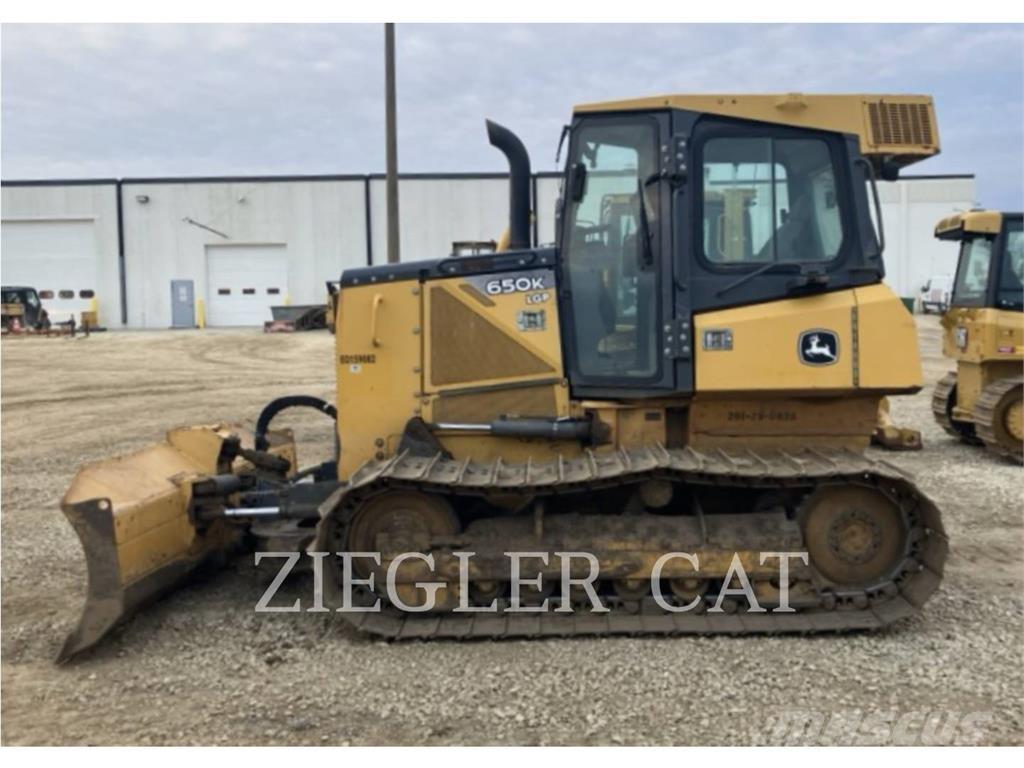 John Deere & CO. 650KLGP Buldooserid