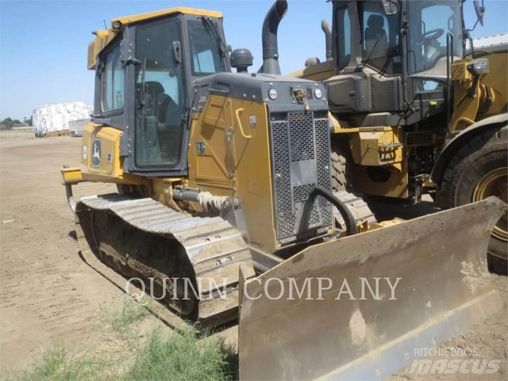 John Deere & CO. 650KXLT Buldooserid
