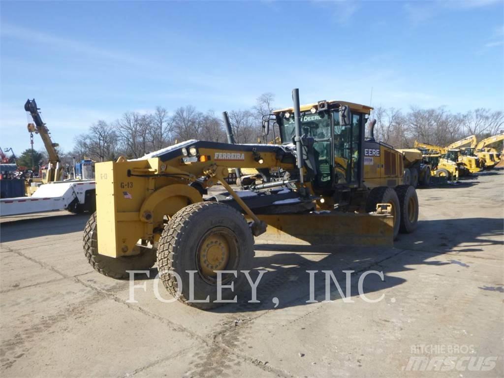John Deere & CO. 672G Greiderid