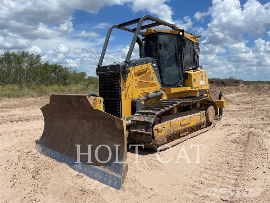 John Deere & CO. 750L XLT Buldooserid