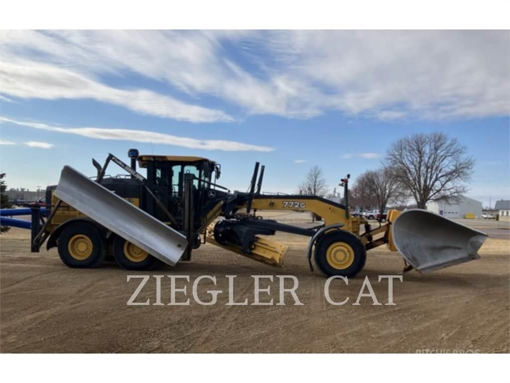 John Deere & CO. 772G_AO Greiderid