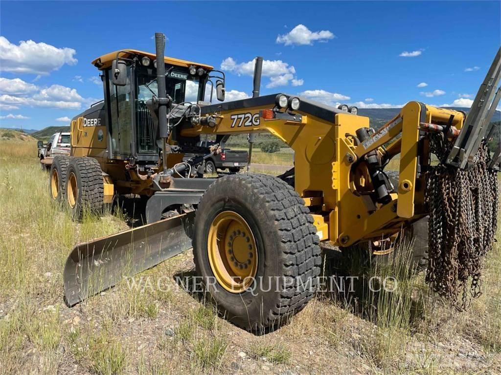 John Deere & CO. 772G AWD Greiderid