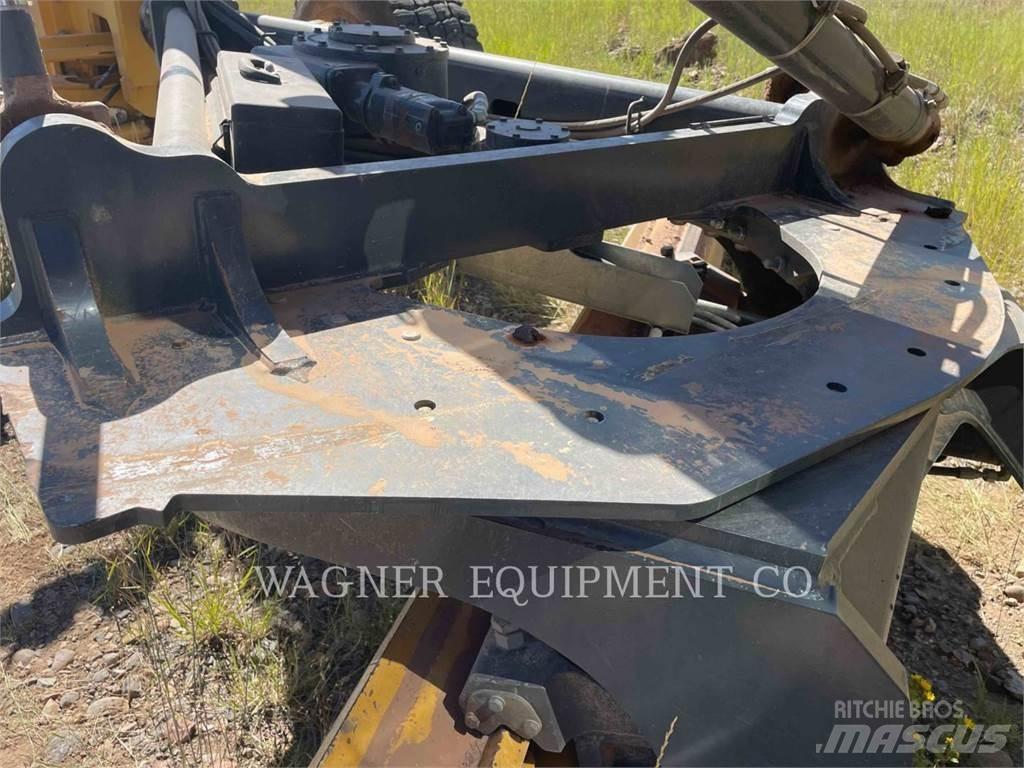 John Deere & CO. 772G AWD Greiderid