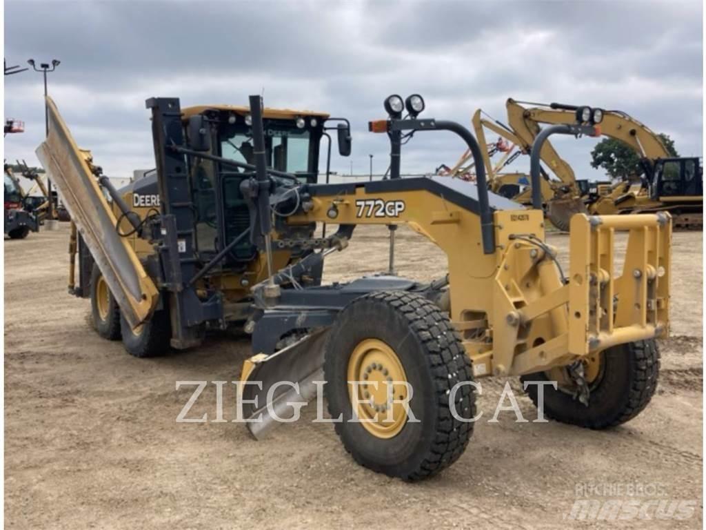 John Deere & CO. 772GP Greiderid