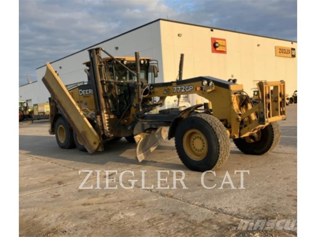 John Deere & CO. 772GP Greiderid