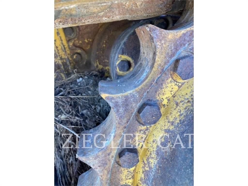 John Deere & CO. 850C_AO Buldooserid