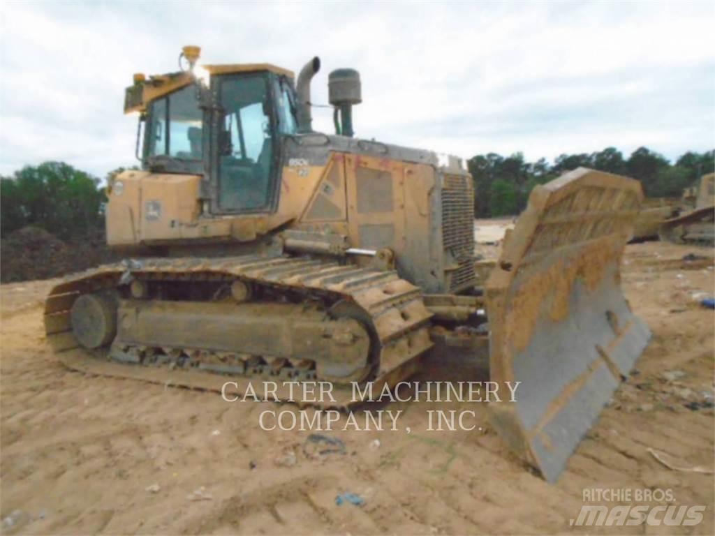 John Deere & CO. 850K Buldooserid