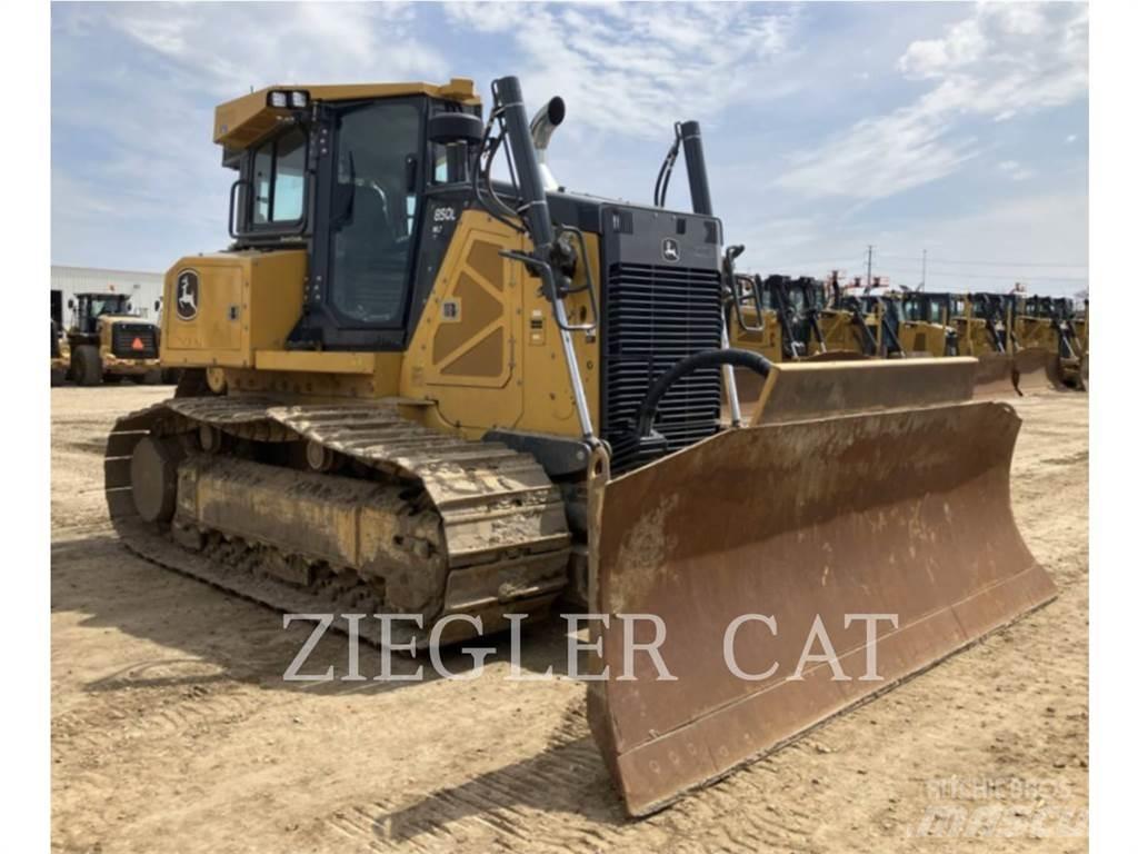 John Deere & CO. 850LWLT Buldooserid